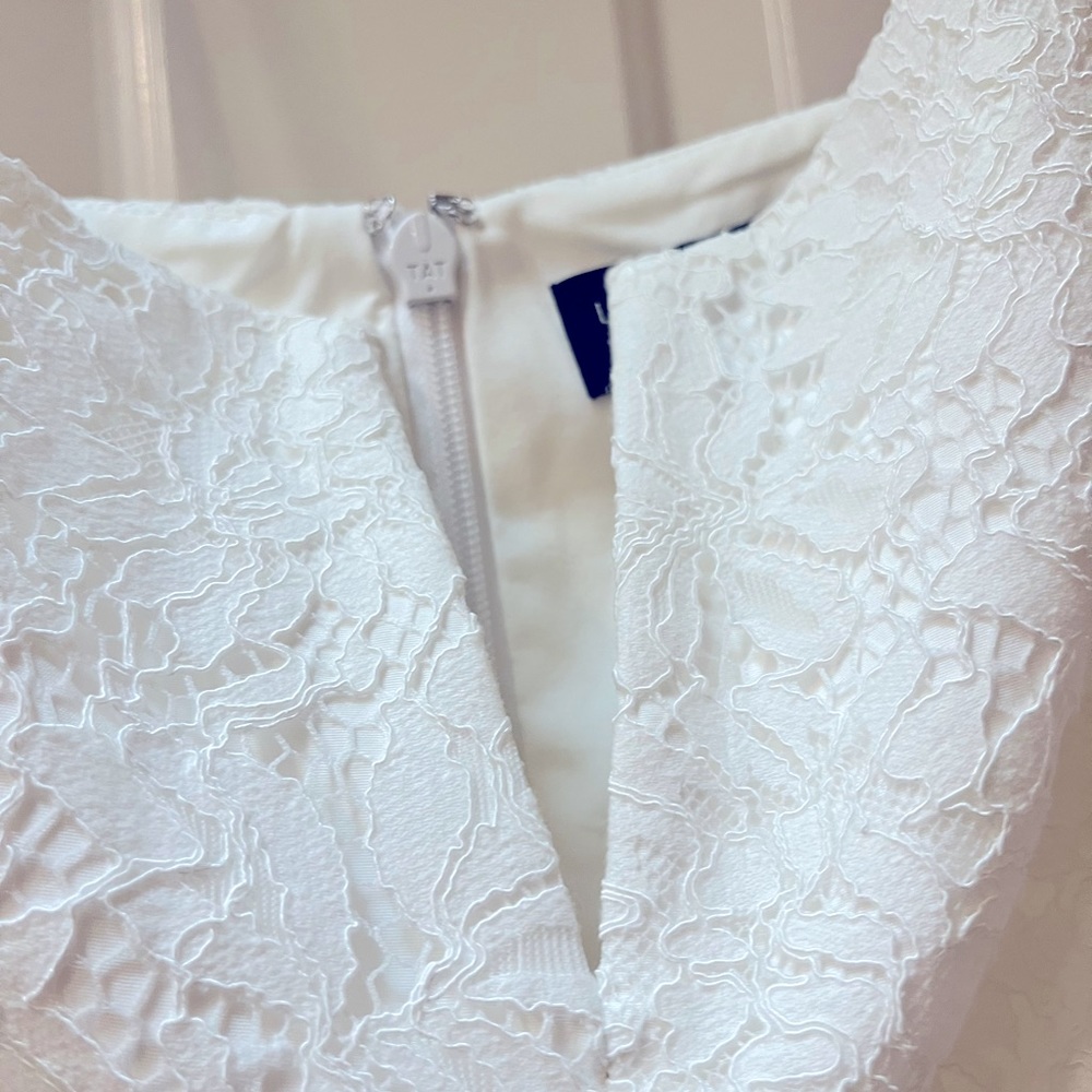 White midi lace dress - Picture 6 of 7